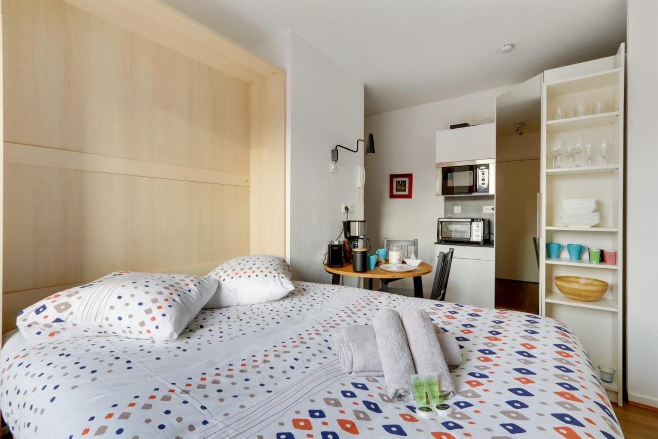Bright Apartment With Large Terrace Нант Экстерьер фото
